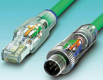 圖3 按入電纜芯、剪斷，且蓋好防護蓋：無論是RJ45還是M12連接器，它們都能夠?qū)崿F(xiàn)快速且可靠的安裝
