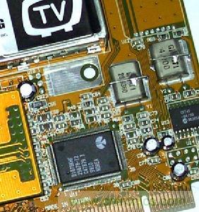 圖1:晶體元件的負(fù)載電容