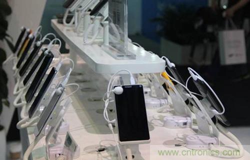 圖2：基于聯(lián)芯雙核/四核平臺的多款智能終端機型閃亮登場。