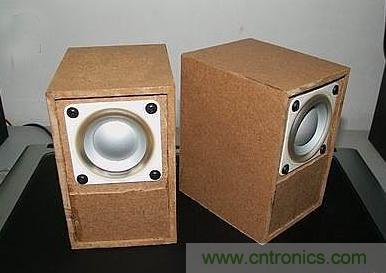 焊接完畢，背面