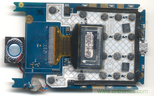 拆解探秘：售價75元的手機為什么還能盈利？