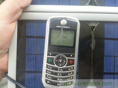 手工打造太陽能充電照明系統(tǒng):點亮LED給手機(jī)充電