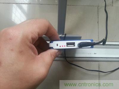 手工打造太陽能充電照明系統(tǒng):點亮LED給手機(jī)充電