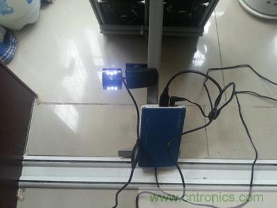 手工打造太陽能充電照明系統(tǒng):點亮LED給手機(jī)充電