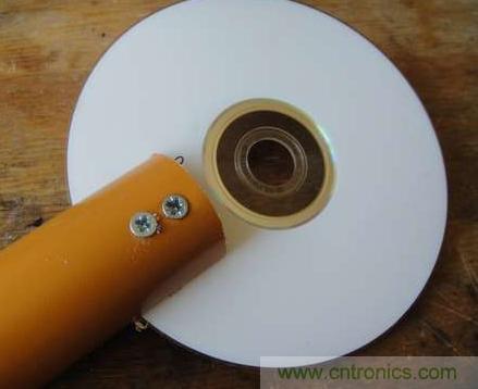 想減少電費嗎？DIY一個迷你風力發(fā)電機吧