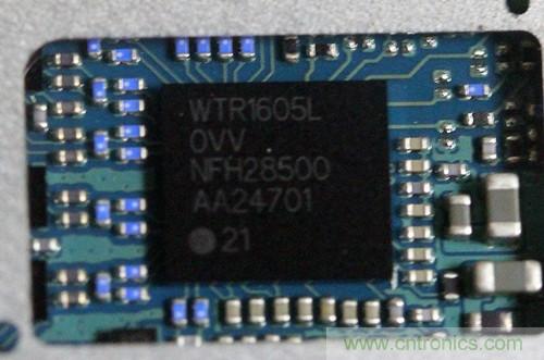 拆解4G新機(jī)索尼M35t：用料十足，易于維修