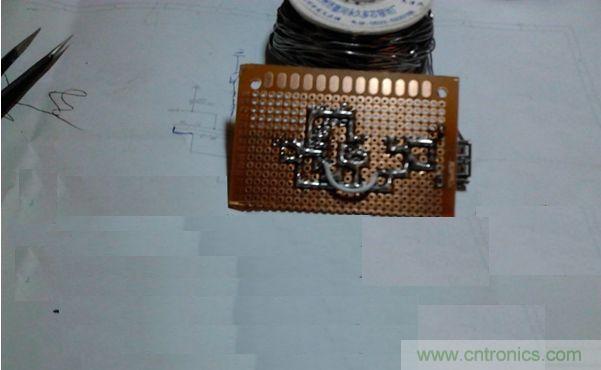 移動電源DIY:將電池升壓至5V給手機(jī)充電