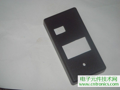 DIY:簡(jiǎn)單自制可調(diào)移動(dòng)電源