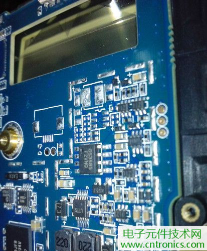 不怕摔的電紙書！一款柔性屏電子書閱讀器拆解