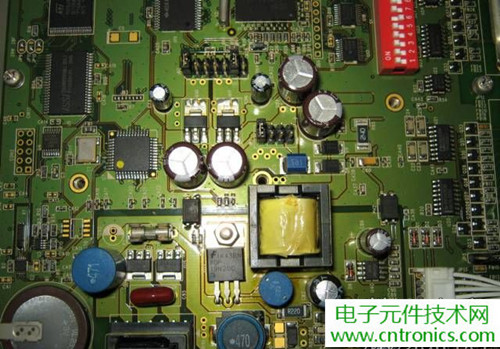 觸摸屏售價(jià)過萬？一臺(tái)工控設(shè)備觸摸屏拆解