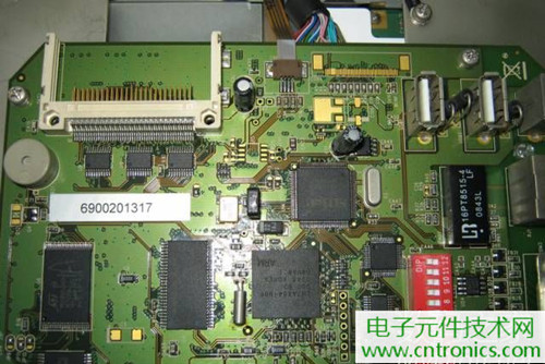 觸摸屏售價(jià)過萬？一臺(tái)工控設(shè)備觸摸屏拆解