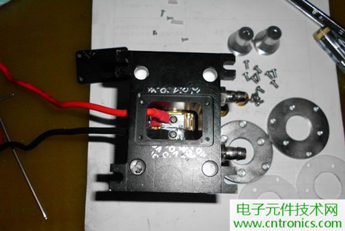 這貨一萬三？50W半導(dǎo)體激光模塊拆解