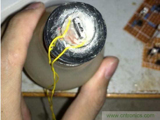 LED夜燈改裝記，如何廢物利用？