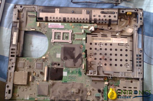 創(chuàng)意DIY：將筆記本大卸八塊做成臺式機！