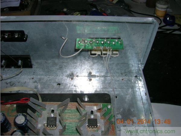 巧奪天工！大神利用山寨功放為高性價(jià)比逆變器"穿新衣"