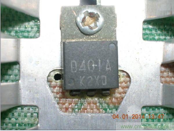 巧奪天工！大神利用山寨功放為高性價(jià)比逆變器"穿新衣"