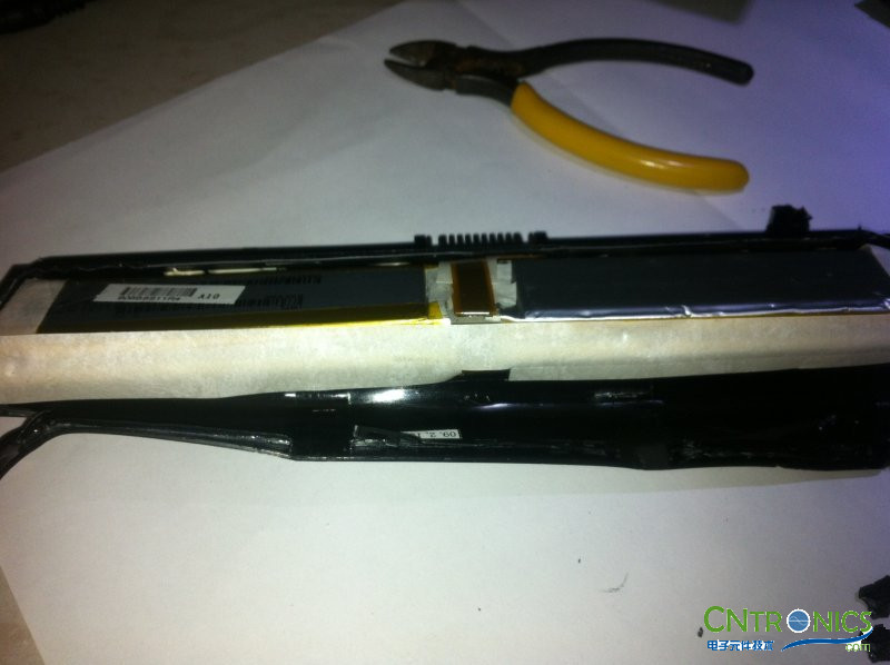 不一樣的DELL筆記本電池拆解小竅門！