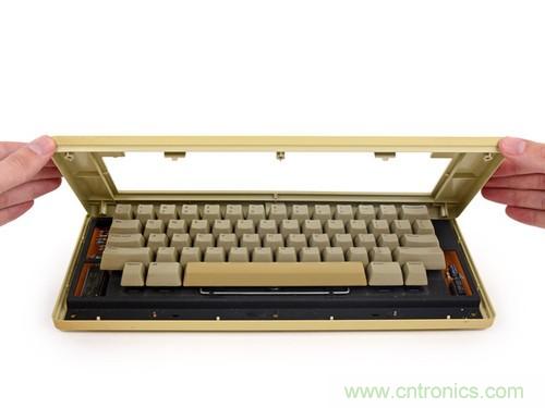 拆！古董級Macintosh 128K電腦