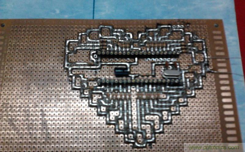 三八節(jié)將至！DIY心形LED流水燈！你們懂的~