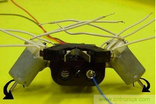 手把手教你自制甲殼蟲(chóng)機(jī)器人