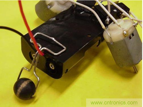 手把手教你自制甲殼蟲(chóng)機(jī)器人