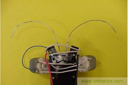 手把手教你自制甲殼蟲(chóng)機(jī)器人