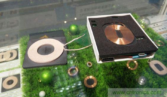 無(wú)線充電發(fā)端產(chǎn)品的演進(jìn)，厚度大大減小。發(fā)端產(chǎn)品已經(jīng)可以做到1.5mm厚度（整體厚度）前一代的產(chǎn)品大概在3.5mm。