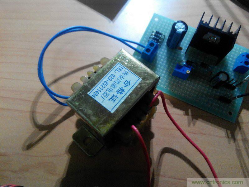 網友分享:DIY一個LM317 可調穩(wěn)壓電源