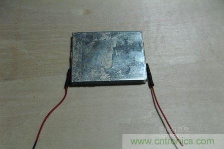 DIY頭戴式藍(lán)牙耳機(jī)，