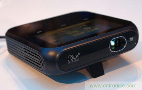 DLP微投掀翻消費電子市場，無屏顯示炙手可熱