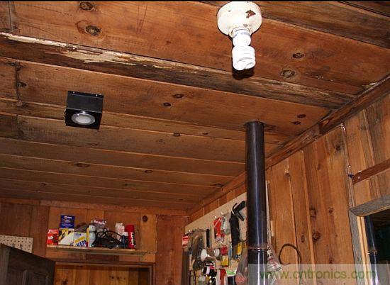 圖4：雜物間。