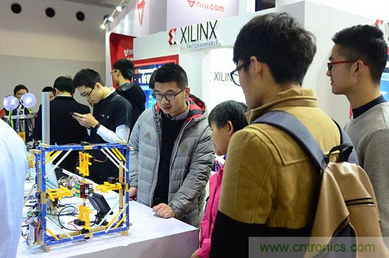 由十余款創(chuàng)客設(shè)計(jì)看FPGA如何在智能硬件界&ldquo;大展拳腳&rdquo;？