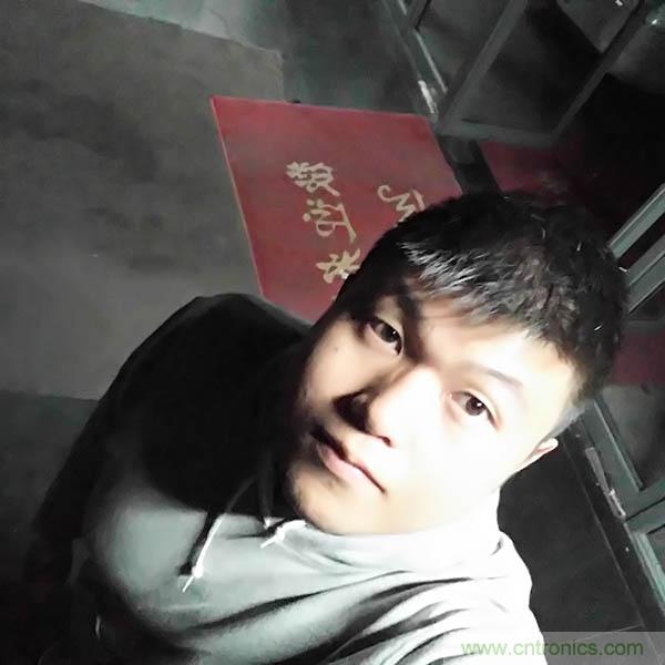 業(yè)界良心 LG V10 評(píng)測(cè):剛毅、冷峻，不失人性化