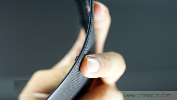 業(yè)界良心 LG V10 評(píng)測(cè):剛毅、冷峻，不失人性化