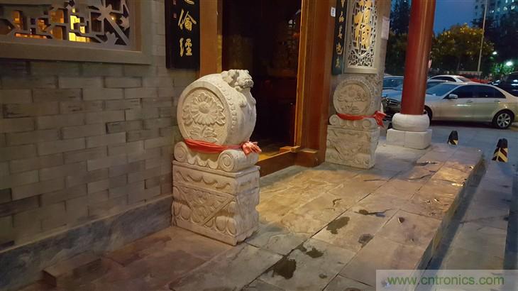 三星S6 edge+評(píng)測：擊退note 5，帶著雙曲屏卷土重來