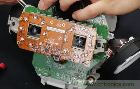 拆解筆記本不過癮，那就來拆拆日本情感機(jī)器人吧！