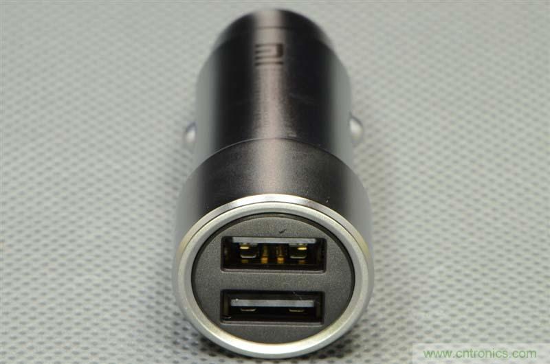 小米車載充電器拆解評測：49元能讓這枚&ldquo;子彈&rdquo;飛多遠？