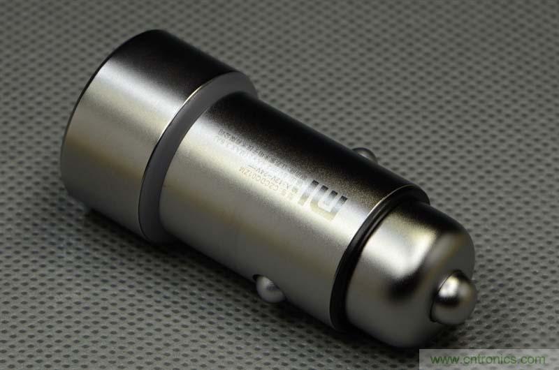 小米車載充電器拆解評測：49元能讓這枚&ldquo;子彈&rdquo;飛多遠？