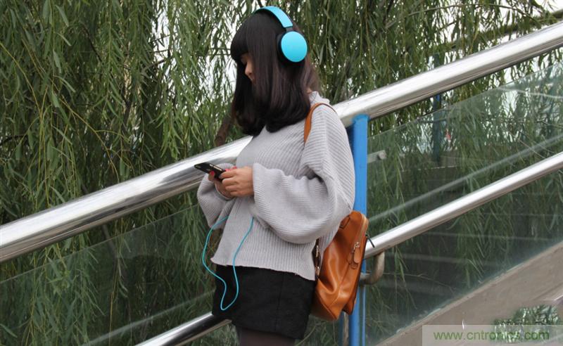 頭條哥的夢想之作！FIIL耳機(jī)能讓汪峰上頭條否？