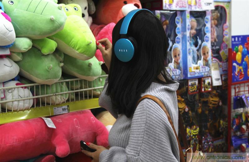 頭條哥的夢想之作！FIIL耳機(jī)能讓汪峰上頭條否？