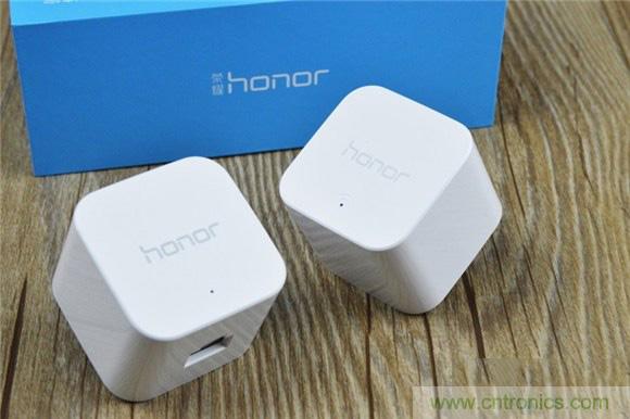 大House也能隨心連，榮耀WiFi穿墻寶評測