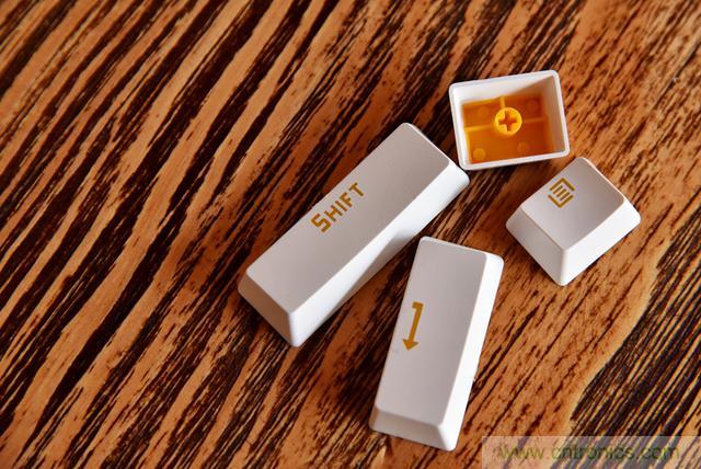 左手寫愛，右手寫他&mdash;&mdash;從此鍵盤鼠標不分家！