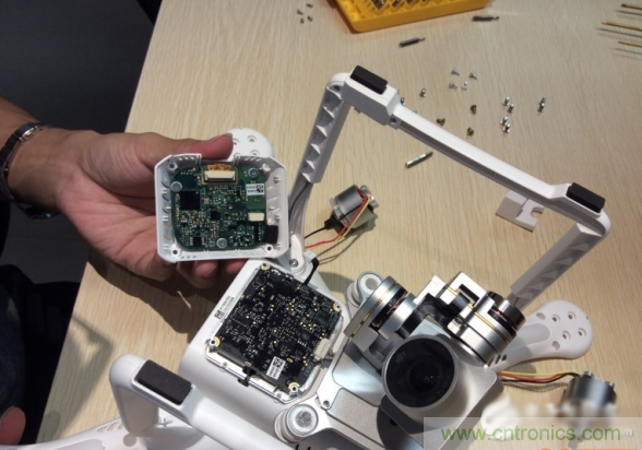 真飛機(jī)拆不著，那就來(lái)拆拆無(wú)人機(jī)&ldquo;鼻祖&rdquo;大疆吧！