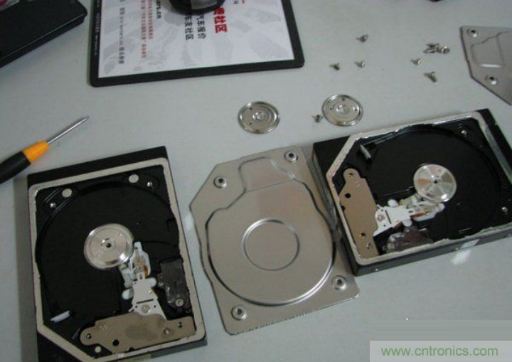 無人機(jī) DIY 制作全過程，酷得不要不要的！