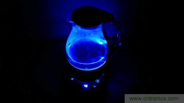 新的智能養(yǎng)生之道，從一個易叮云智能水壺開始