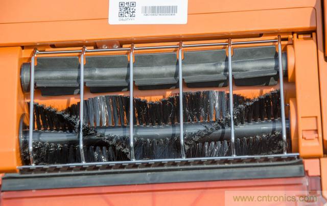 智能導(dǎo)航掃地機(jī)器人，以內(nèi)更靠譜！