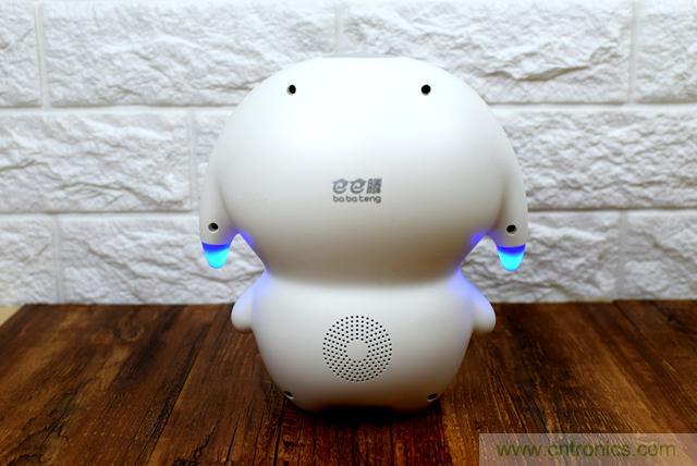 &ldquo;爸爸再不陪我，我就長(zhǎng)大了&rdquo;&mdash;&mdash;小騰機(jī)器人