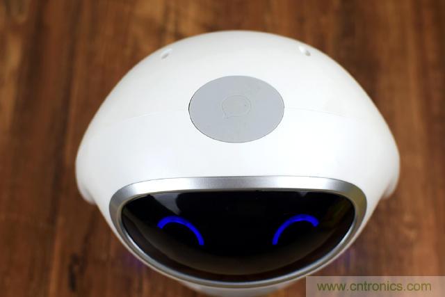 &ldquo;爸爸再不陪我，我就長(zhǎng)大了&rdquo;&mdash;&mdash;小騰機(jī)器人