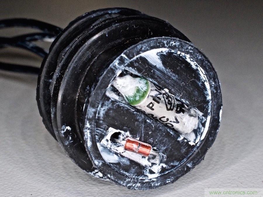 電磁爐里都用了哪些元器件？