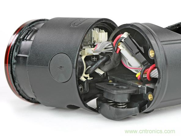 從電池到傳感器，完整拆解小米智能自行車